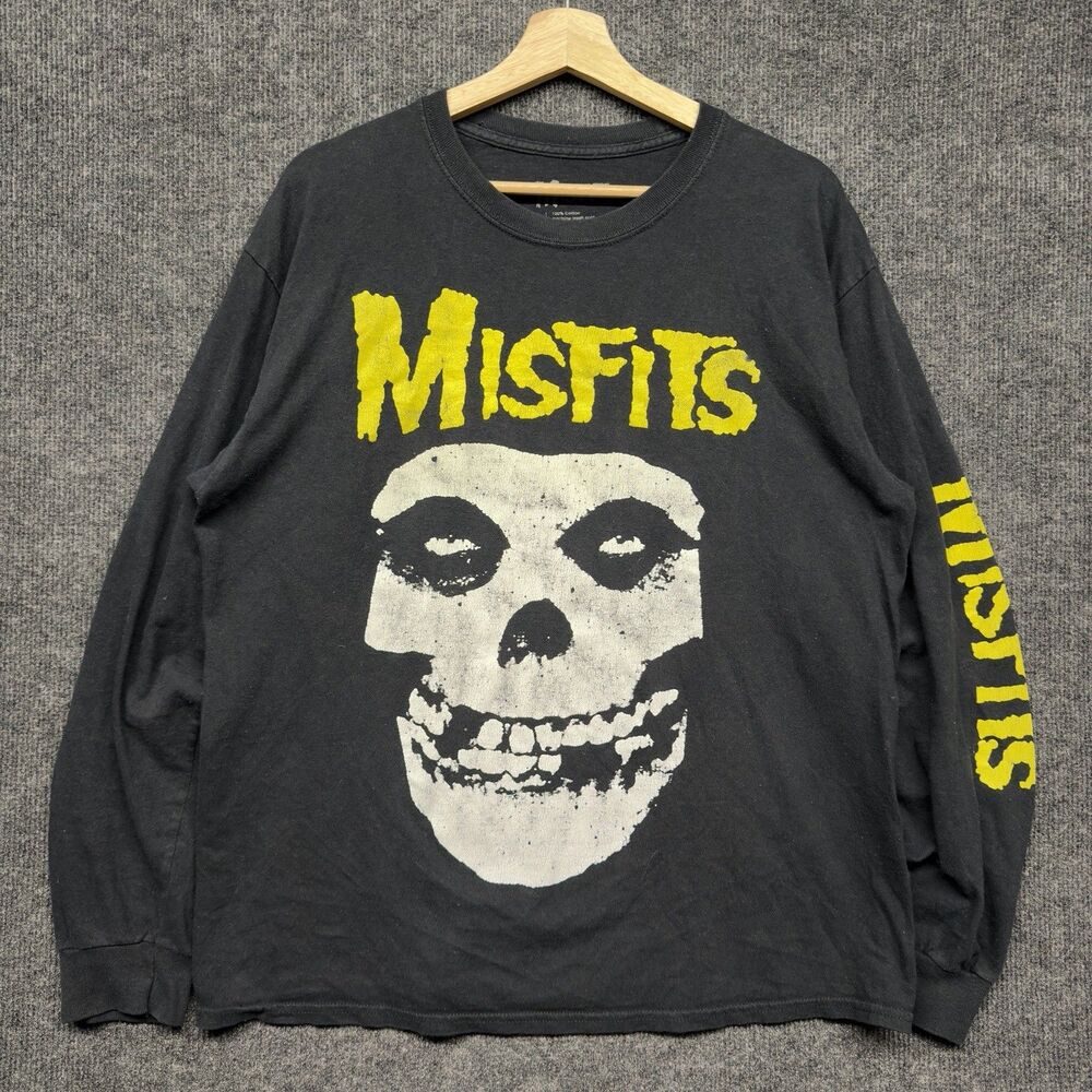 Misfits Long Sleeve Shirt Men’s L/XL Faded Black Spellout Fiend Skull Punk Rock